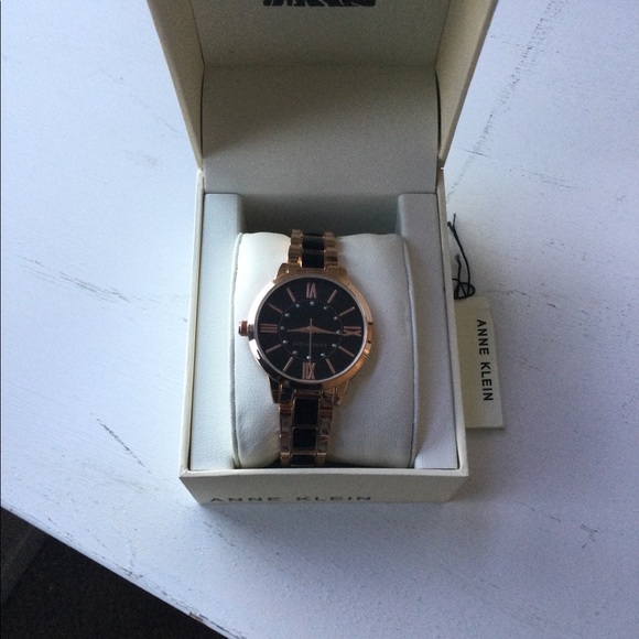 🔥🔥HOST PIC🔥🔥Anne Klein Women Watch - Picture 2 of 9